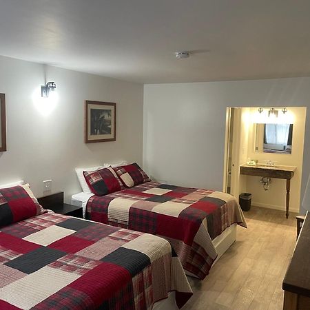 Trails Inn Quadna Mountain Motel & Rv Park Hill City المظهر الخارجي الصورة
