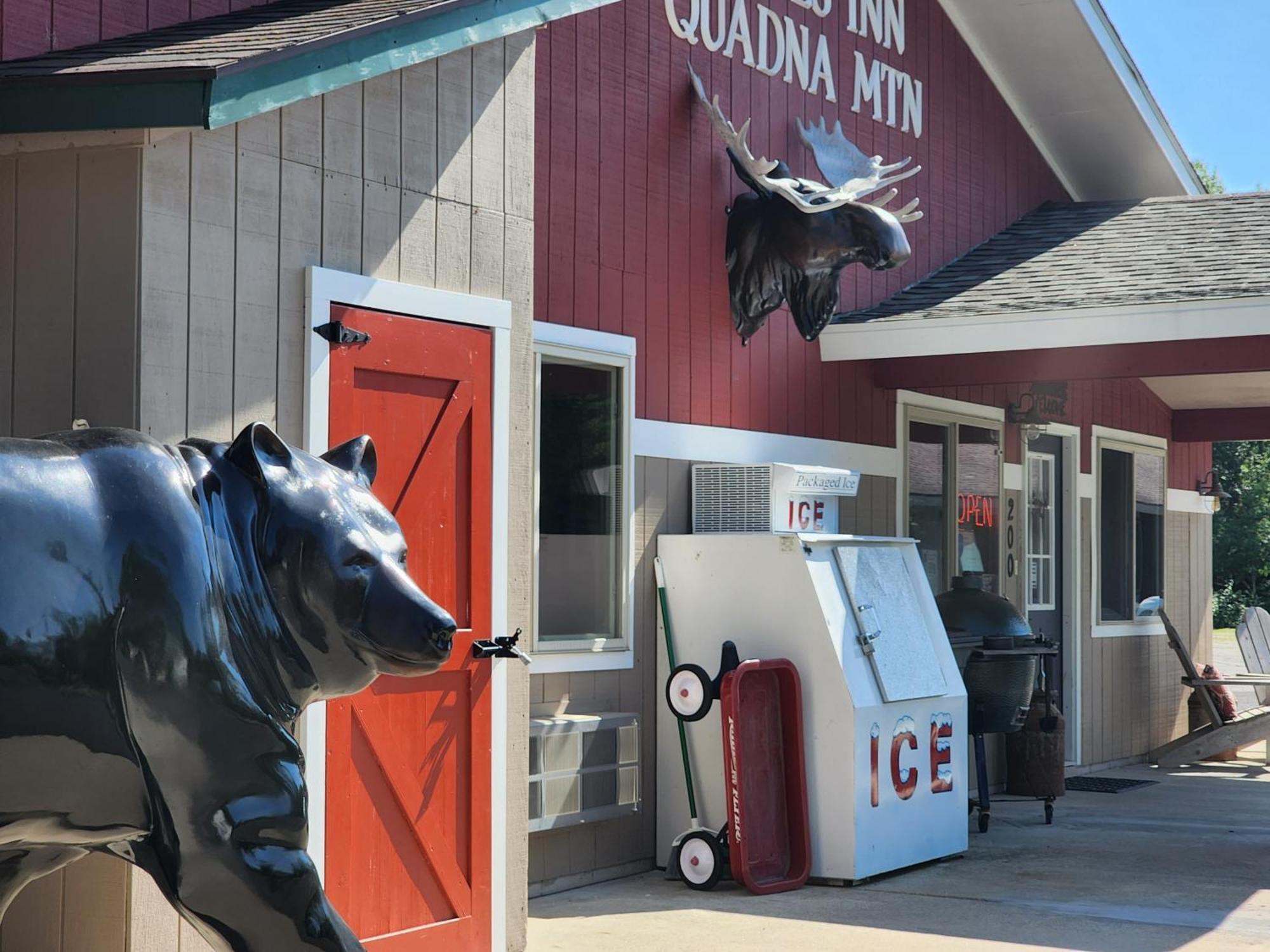 Trails Inn Quadna Mountain Motel & Rv Park Hill City المظهر الخارجي الصورة