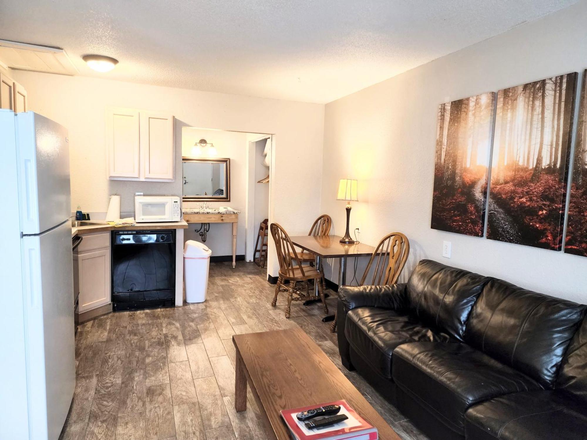 Trails Inn Quadna Mountain Motel & Rv Park Hill City المظهر الخارجي الصورة