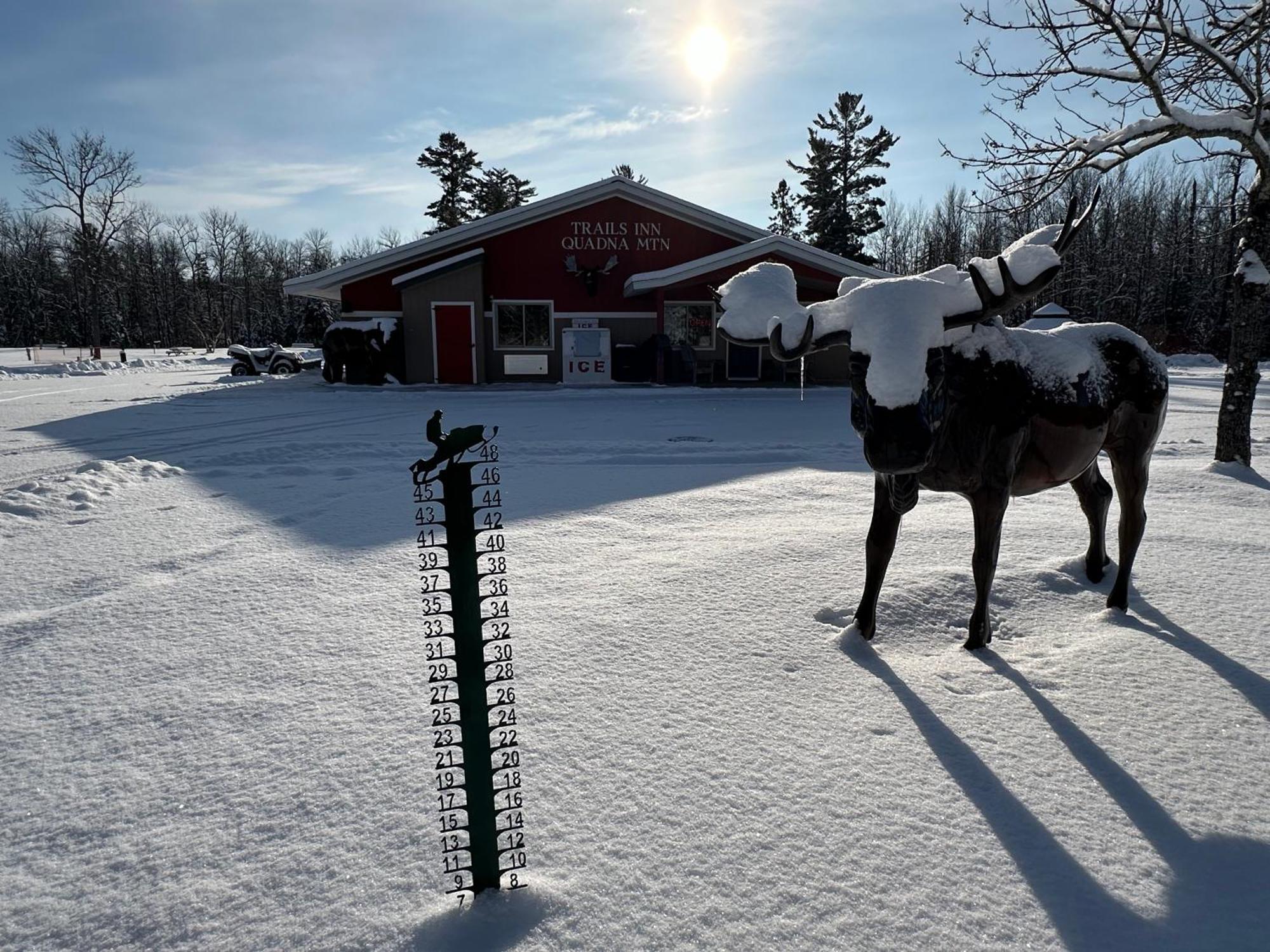 Trails Inn Quadna Mountain Motel & Rv Park Hill City المظهر الخارجي الصورة